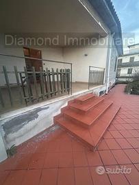 Casa singola con terrazza e terreno Santa Venerina