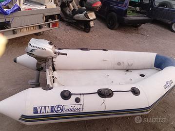 Gommone con motore con libretto perfetto