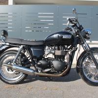 Triumph Bonneville 865 Black EFI 2008