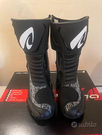 Stivali moto forma freccia evo black white