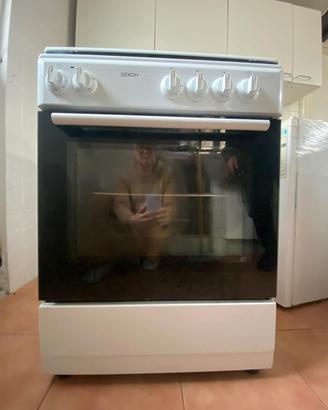 cucina con piano a gas 4 fuochi  Sekom