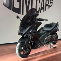 Kymco AK 550