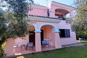 villetta con giardino 