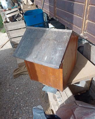  Piccola Cuccia in legno per animali da compagnia 