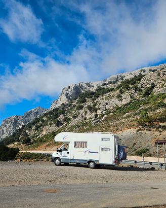 Camper Mansardato Chalenger 153