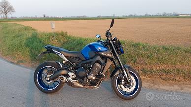 yamaha mt09 