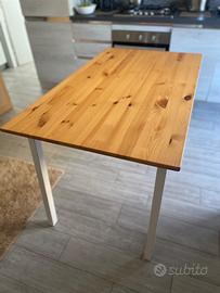 Tavolo Ikea Pinntorp - come nuevo
