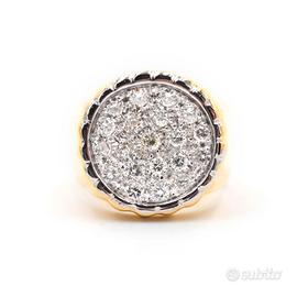 Anello sigillo in oro giallo con diamanti ct. 0,60