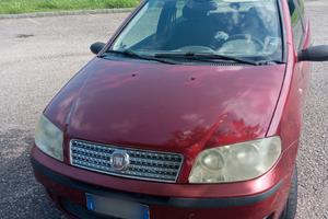 auto Fiat Punto 2009 gpl