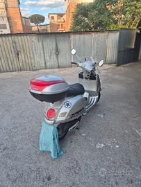 vespa 200L