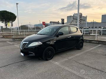 Ypsilon 1.2 GPL