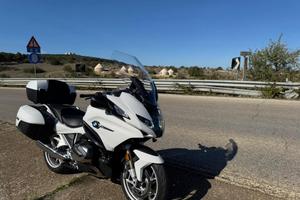 BMW R 1250 RT (2023) km. 4.318, pari al nuovo