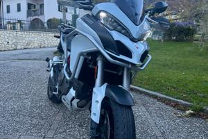 Ducati multistrada 1200s Dvt