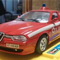 Alfa  Romeo 156 Pompieri Burago scala 1/24
