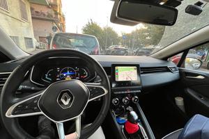 Garanzia 2028 Clio Ibrida 140 CV