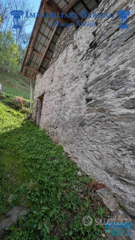 Rustico / Casale di 80 m² con 4 locali a Teglio - Altro