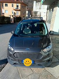Ford courier 2019 benzina come nuova 