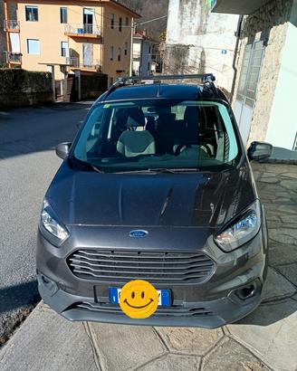 Ford courier 2019 benzina come nuova 