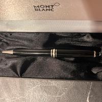 Penna Montblanc Meisterstück Classique platino