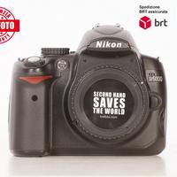 Nikon D5000