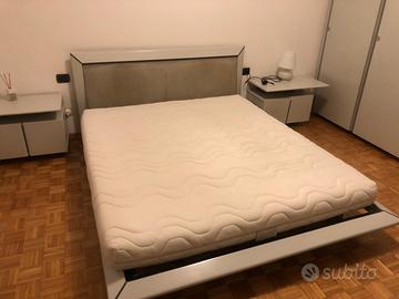 Camera completa laccata chiara