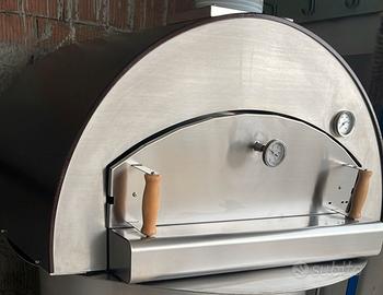 Forno per pizza a legna