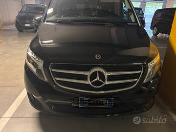Mercedes benz V class