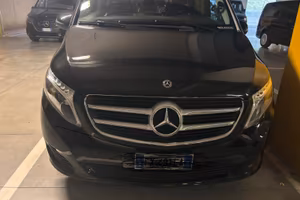 Mercedes benz V class