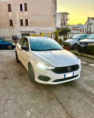 Fiat Tipo 1.3 Mjt S&S 5 porte Lounge - 2021