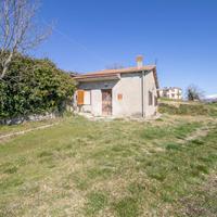 CASA SEMINDIPENDENTE A BELMONTE IN SABINA