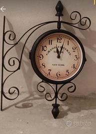 Orologio da parete bifacciale 
