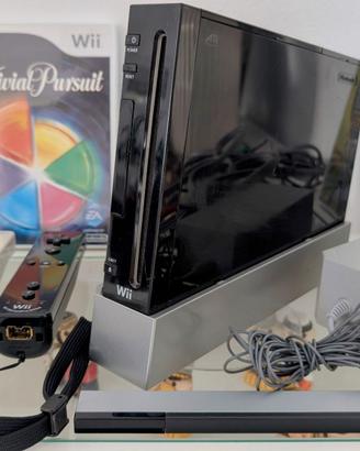 Nintendo Wii + 2 controller Motion Plus + giochi