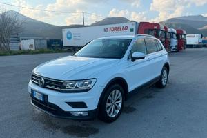 Volkswagen Tiguan 2.0 TDI SCR Business BlueMotion 