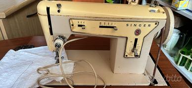 Mobiletto macchina da cucire vintage Singer 267