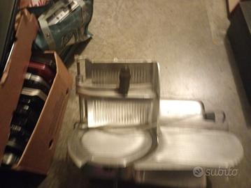 affettatrice lama 25 funziona 