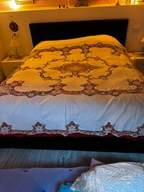 Copriletto matrimoniale in pizzo di murano