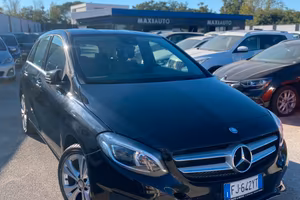 Mercedes-benz B 180 d Premium