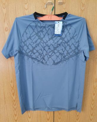 T-shirt da running nuova