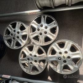 4 - CERCHI IN LEGA LAND ROVER 5,5X15 5X114,3 ET46
