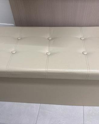 Pouf bianco in pelle