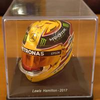 1:5 Casco Spark Lewis Hamilton 2017