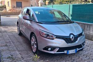 Renault scenic 1.5 diesel 109cv energy bose
