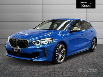 BMW Serie 1 F40 - M 135i xdrive auto U64173