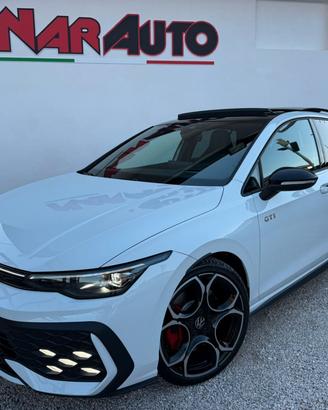 New Volkswagen Golf 8.5 GTI 2.0 TSI 265 CV