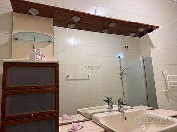 Mobile per bagno completo di specchio