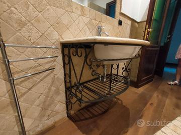 Mobile lavandino bagno