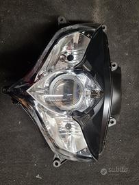 Fanale anteriore Suzuki gsx r 600 750
