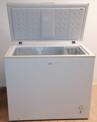 Congelatore a pozzetto