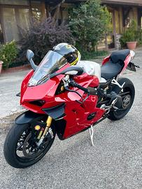 Ducati Panigale V4s