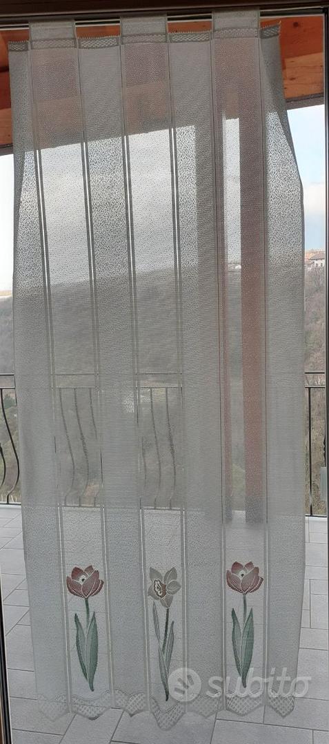 Mauro Tende Bagno – Coppia Tende A Pannello Per Finestra E Portafinestra | Confezionate E Pronte All'Uso | Colore Bianco/Tortora | VAR.1 – Misura Finestra 80x150 Cm | Personalizzabile Su Richiesta